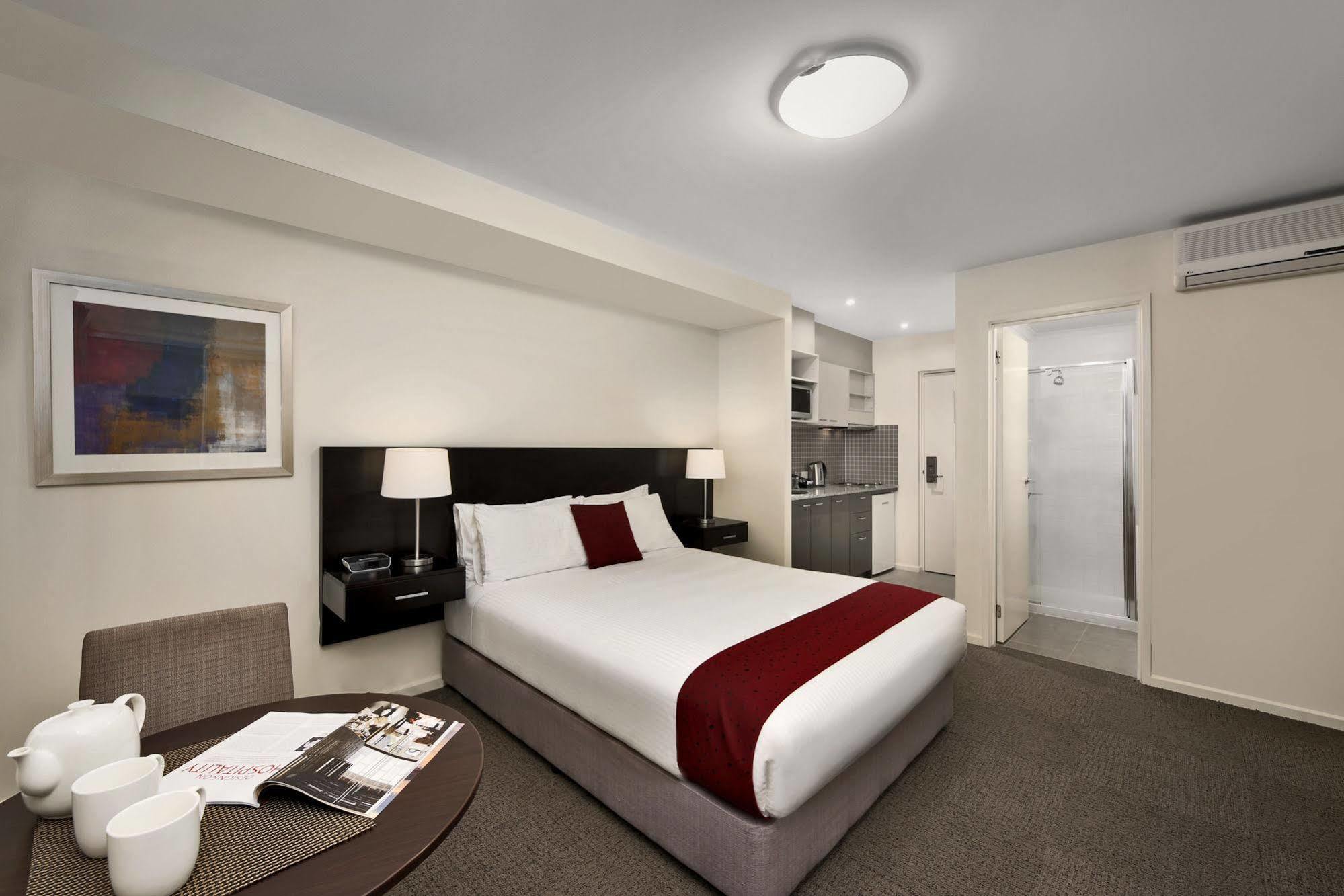 Quest Moonee Valley Melbourne Exterior photo