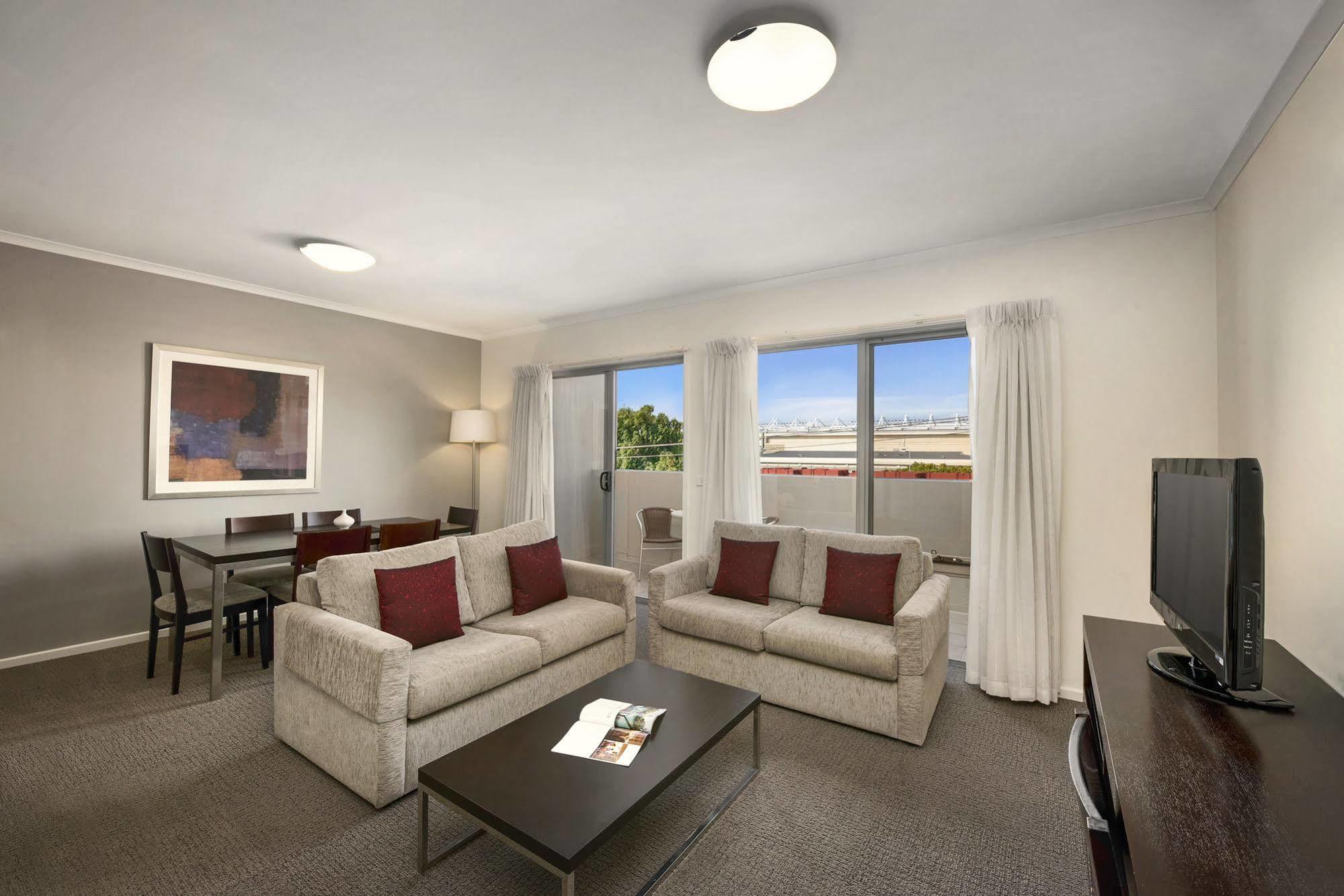 Quest Moonee Valley Melbourne Exterior photo